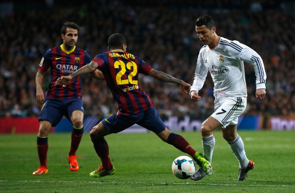 VIDEO: Tổng hợp 60 pha xỏ háng của Ronaldo trong 2 phút