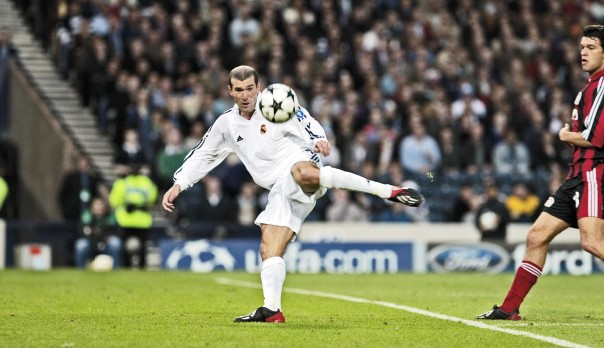VIDEO: Real đăng video ca ngợi tài năng của HLV Zidane