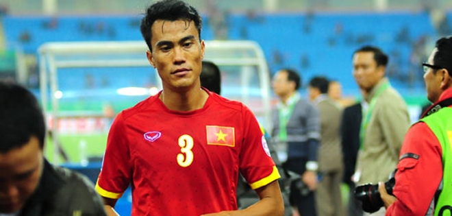 B.Bình Dương thanh lý hợp đồng với trung vệ Phước Tứ