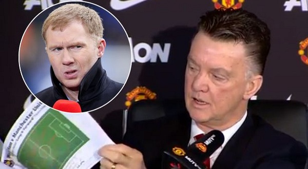 Huyền thoại Man Utd chê thậm tệ HLV Van Gaal