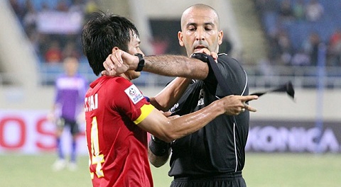Trọng tài may mắn với HLV Miura bắt trận U23 Việt Nam vs U23 Australia
