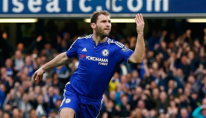 CHÍNH THỨC: Chelsea “trói chân” Ivanovic