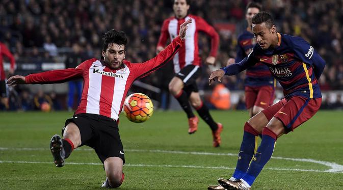 VIDEO: Pha bóng Neymar biến 4 cầu thủ Bilbao thành gã hề