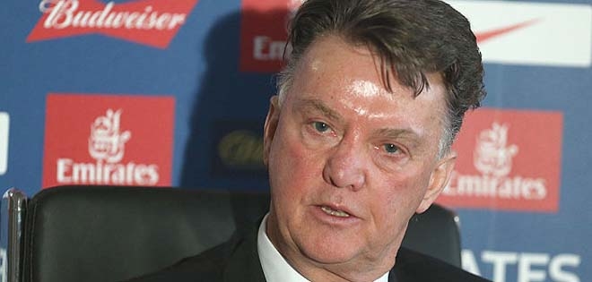 HLV Van Gaal lần đầu lên tiếng sau tin từ chức