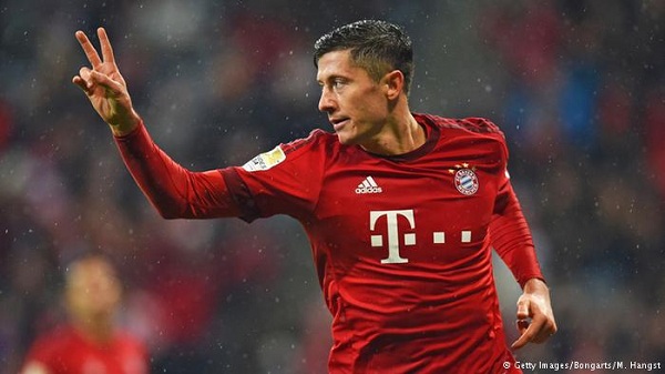 Lewandowski tiếp tục nổ súng cho Bayern
