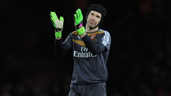 Petr Cech mạnh miệng về mục tiêu của Arsenal