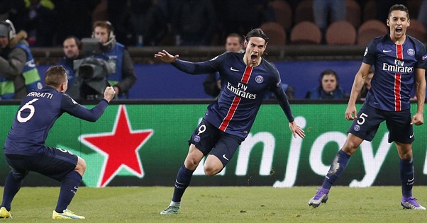 Cavani giúp PSG tạo lợi thế trước Chelsea