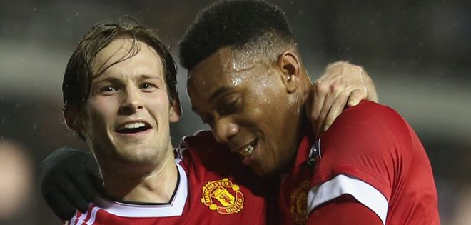 Chuyển nhượng MU: Arsenal tính 'rút ruột' Man Utd
