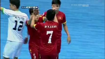 VIDEO: Pha lập công của Trọng Luân vào lưới Iran