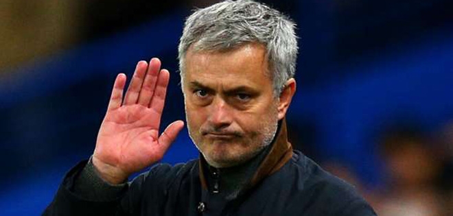 Chuyển nhượng MU: Mourinho lên tiếng về tương lai