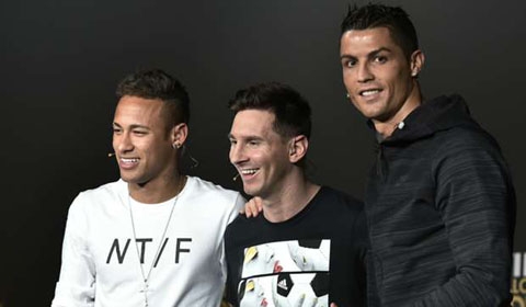 Neymar 'dụ dỗ' C.Ronaldo sang Barcelona