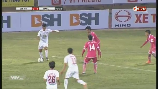 VIDEO: Văn Thanh lập cú đúp cho HAGL