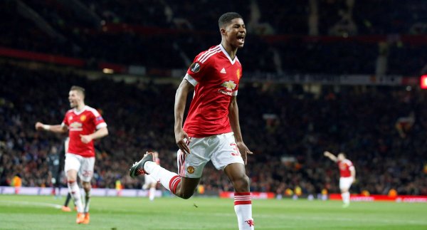 Video bàn thắng: Man Utd 5-1 Midtjylland (Vòng 1/16 Europa League)