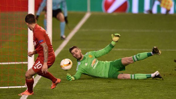 VIDEO: De Gea xuất thần cứu MU khỏi thảm bại trước Liverpool
