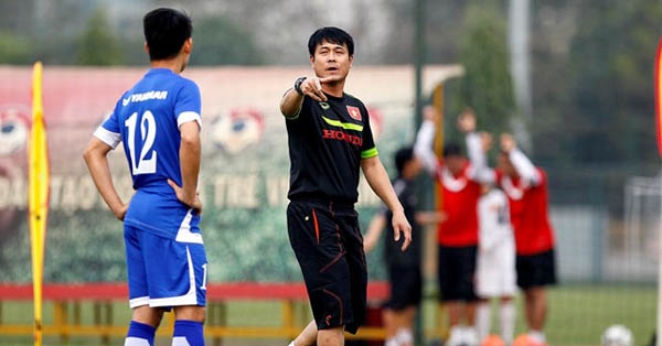 Điểm tin 15/3: Học trò chỉ ra sự khác biệt giữa Hữu Thắng và Miura