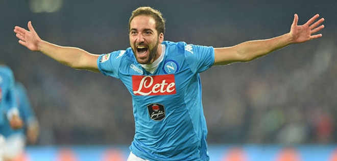 Chuyển nhượng MU: Tin đồn về Higuain, Vidic, Mourinho