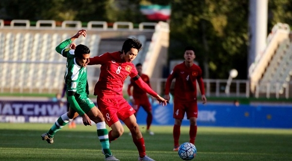 Điểm tin sáng 31/3: 'Công Vinh đáng lẽ phải bị thẻ đỏ'