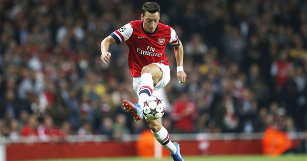 Ozil lên tiếng về thông tin sẽ trở lại Real Madrid