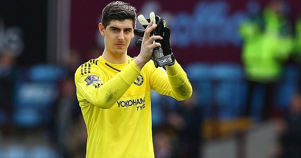 Chelsea trừng phạt thủ thành Thibaut Courtois