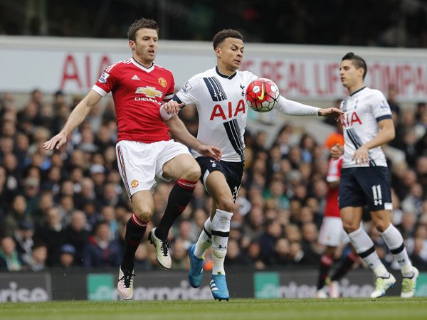VIDEO: 3 bàn thắng chóng vánh trong vòng 5 phút của các cầu thủ Tottenham