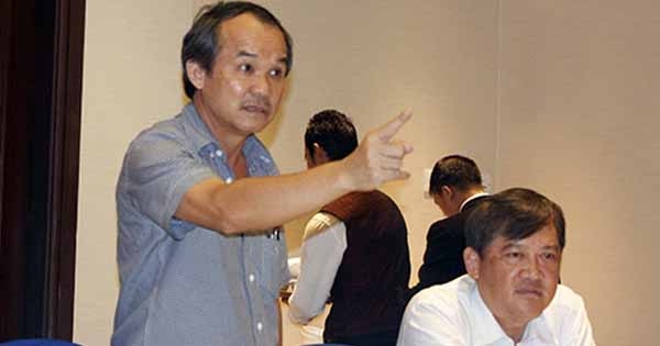 Bầu Đức khó khăn, bóng đá Việt Nam có bị ảnh hưởng?