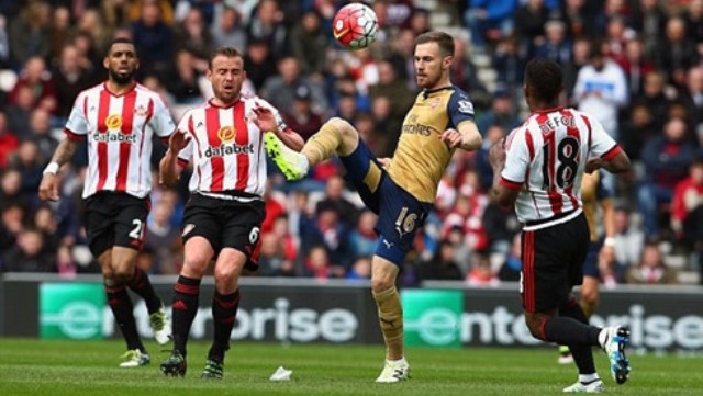 Video highlight: Sunderland vs Arsenal (Vòng 35 - Ngoại hạng Anh)