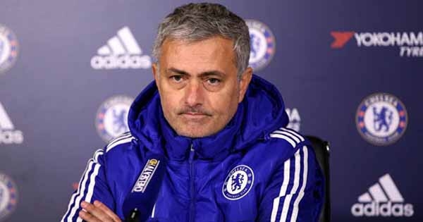 MU công bố hợp đồng với Mourinho trong 2 tuần tới
