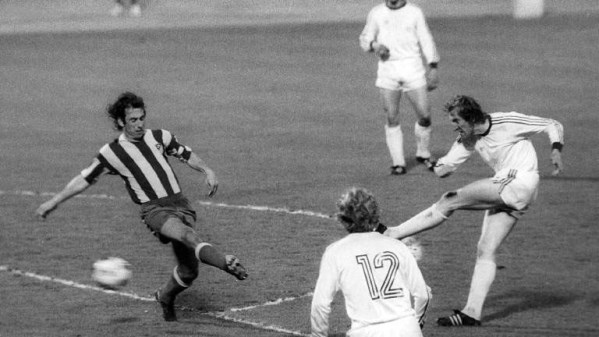 VIDEO: Màn lội ngược dòng lịch sử của Bayern trước Atletico ở chung kết C1 1974
