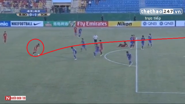 VIDEO: Siêu phẩm hụt đáng tiếc của Công Vinh trước FC Tokyo