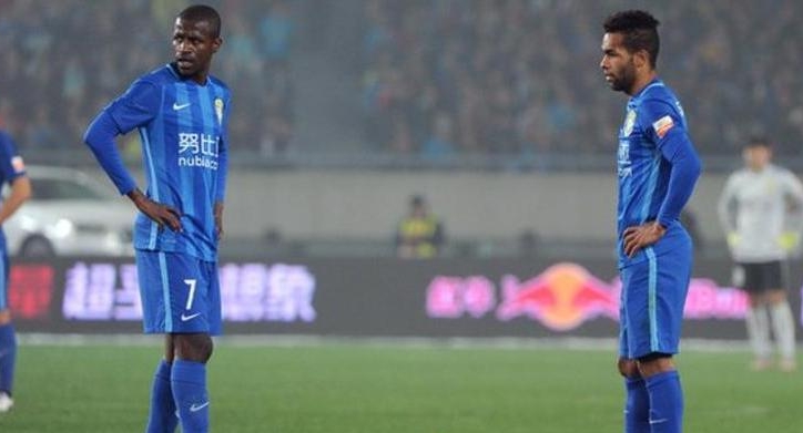 Cả đội hình Leicester không giá trị bằng 2 cầu thủ vừa bị loại khỏi C1 châu Á