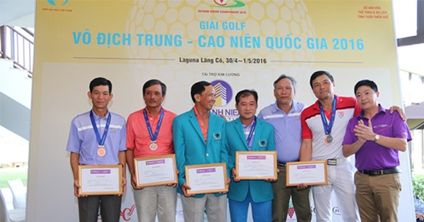 Golf thủ trung, cao niên tranh tài ở vòng chung kết TPBank WAGC 2016