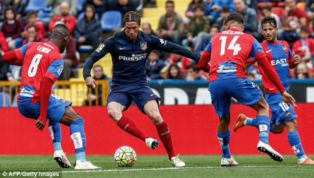 Video bàn thắng: Levante 2-1 Atletico Madrid (Vòng 37 - La Liga)