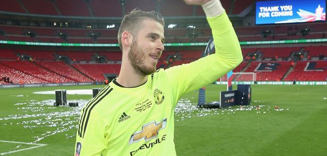De Gea sẽ ở lại Man Utd vì Mourinho