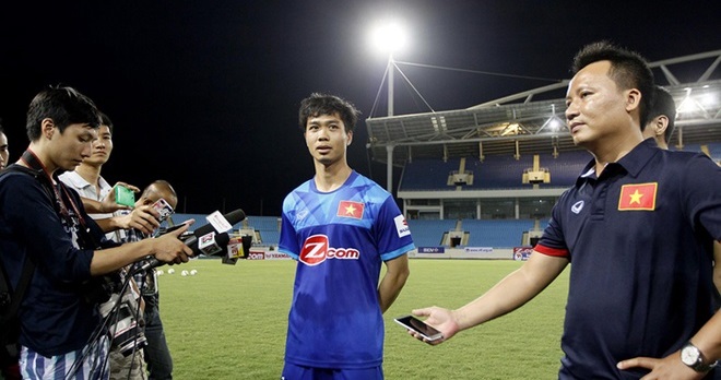 VIDEO: Công Phượng tiết lộ lý do dự bị 'dài hạn' ở Mito Hollyhock