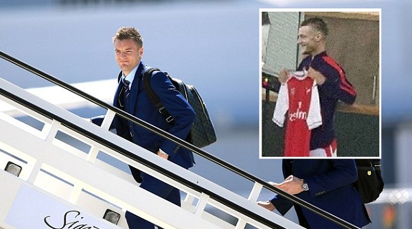 Tin tức bóng đá Anh ngày 7/6: Thực hư chuyện Vardy khoe áo Arsenal