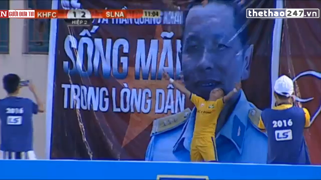 VIDEO: Bàn thắng đẳng cấp của Phi Sơn và màn ăn mừng gây tranh cãi