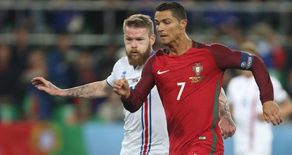Điểm tin 21/6: HLV đầu tiên mất việc tại Euro; Ronaldo được giải oan