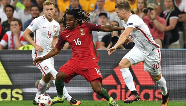 VIDEO: Thần đồng Renato Sanches gỡ hòa cho Bồ Đào Nha