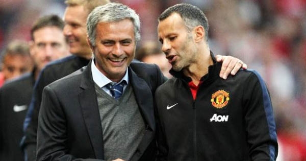 Sir Alex nói về việc Mourinho để Giggs rời M.U