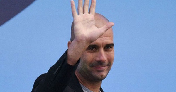 Pep Guardiola háo hức khi nói về cuộc đối đầu với Mourinho