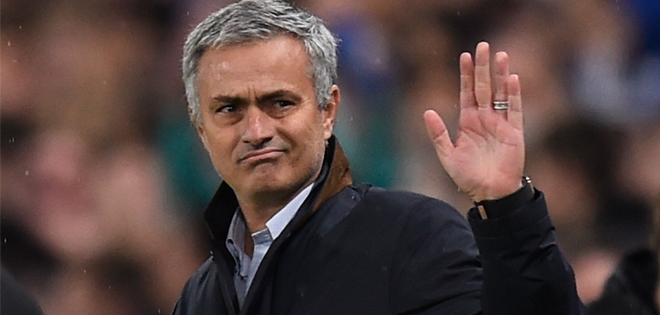 Thêm hai cầu thủ rời Man Utd