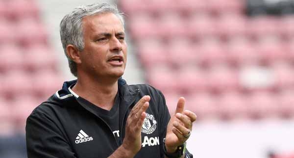 Chuyển nhượng chiều 18/7: Mourinho rao bán 4 cầu thủ MU