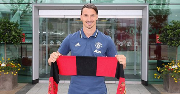 Zlatan Ibrahimovic nhận lời cảnh báo đầu tiên