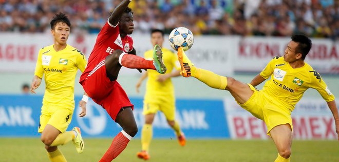 Video bàn thắng: Thanh Hóa 2-2 Bình Dương (Vòng 17 V-League 2016)
