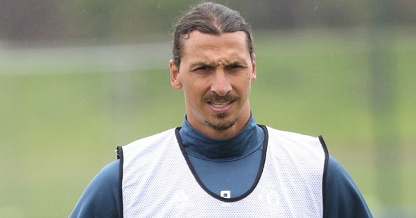 Ibrahimovic nói gì sau buổi tập đầu tiên tại M.U?