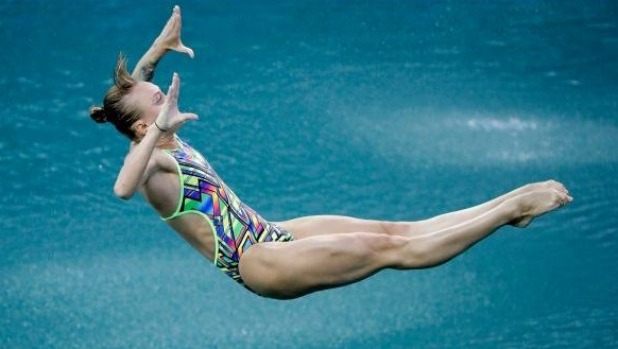 VIDEO: Màn nhảy cầu thảm họa của VĐV Nga (Olympic 2016)