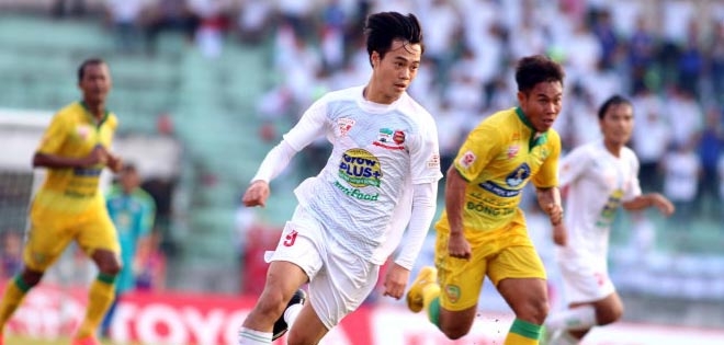 Văn Toàn tỏa sáng, HAGL đánh bại Long An 3-1
