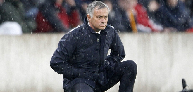 Mourinho: MU đã chiến thắng theo kiểu 'Fergie time'