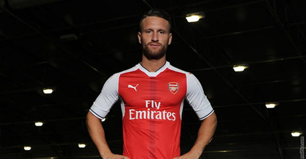 Chuyển nhượng sáng 31/8: Arsenal có Musrafi; Barca đón tiền đạo