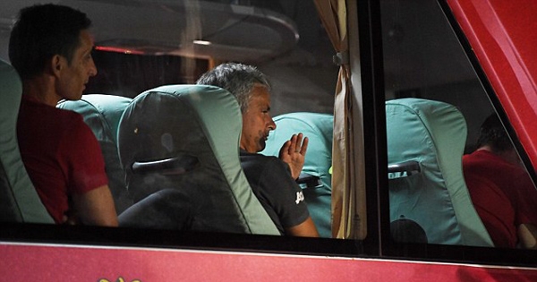 Mourinho giở chiêu cực độc, cầu thủ MU ‘tâm phục, khẩu phục’